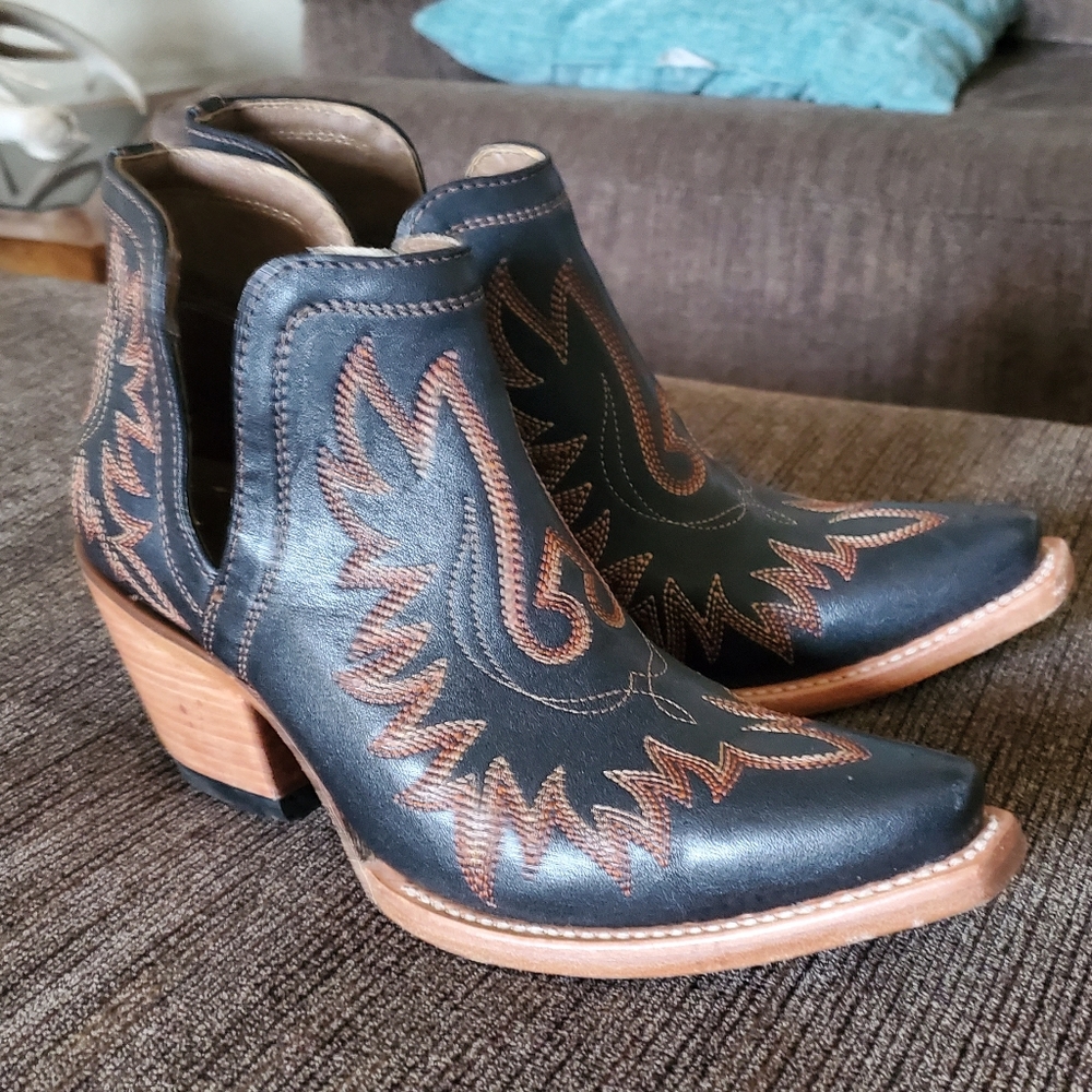 Ariat Dixon Boots